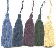 Mini tassel 4" H